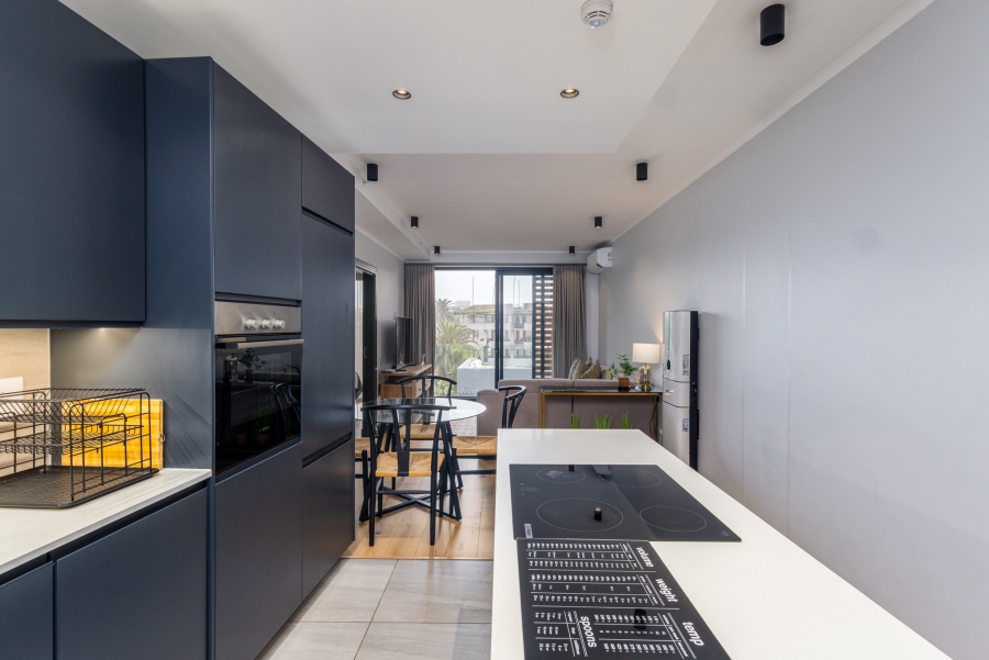 1 Bedroom Property for Sale in Green Point Western Cape